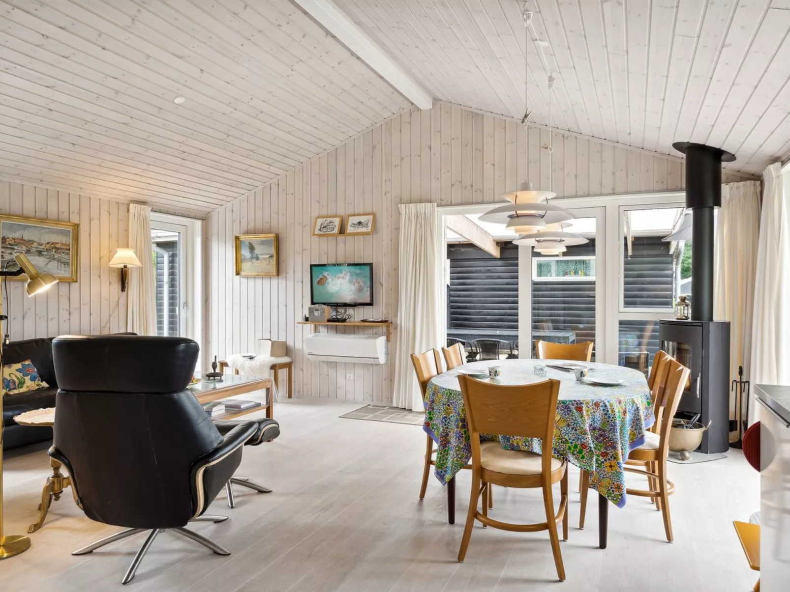 "Rikus" - 300m from the sea-Drinnen