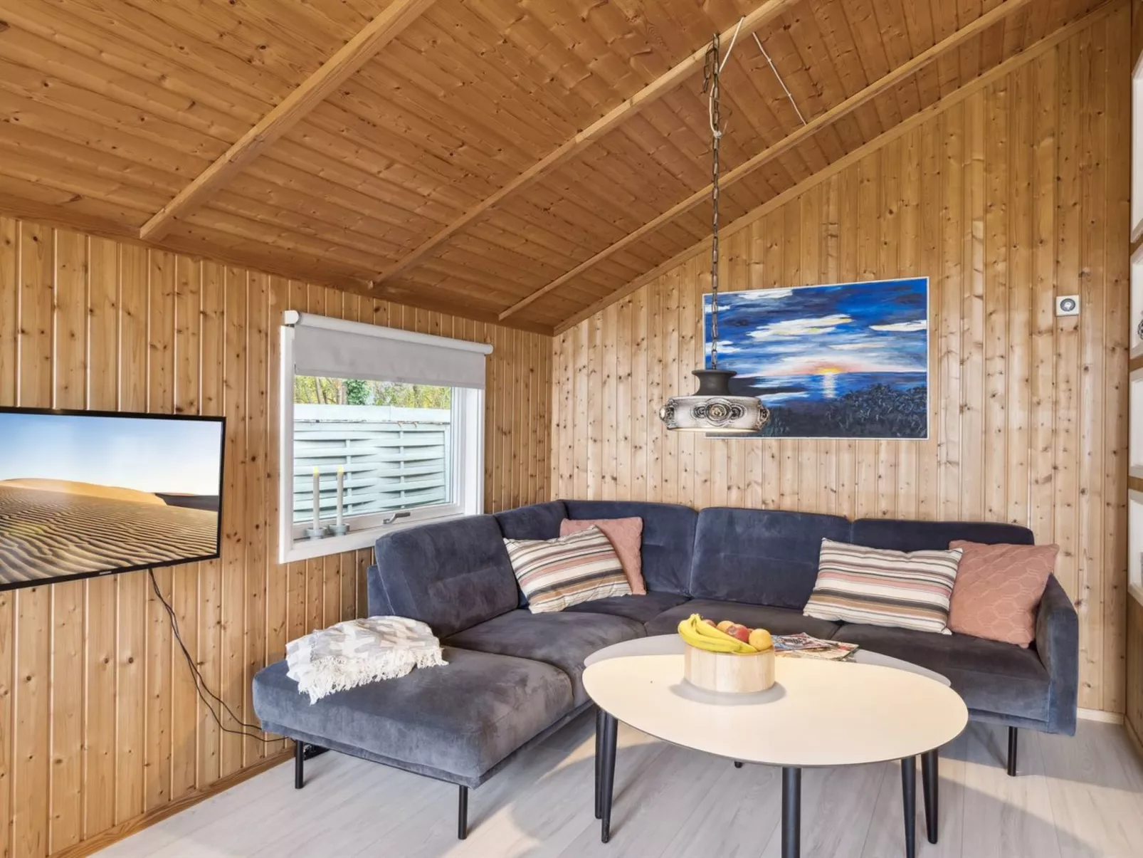 "Eyer" - 20m from the sea-Dedans