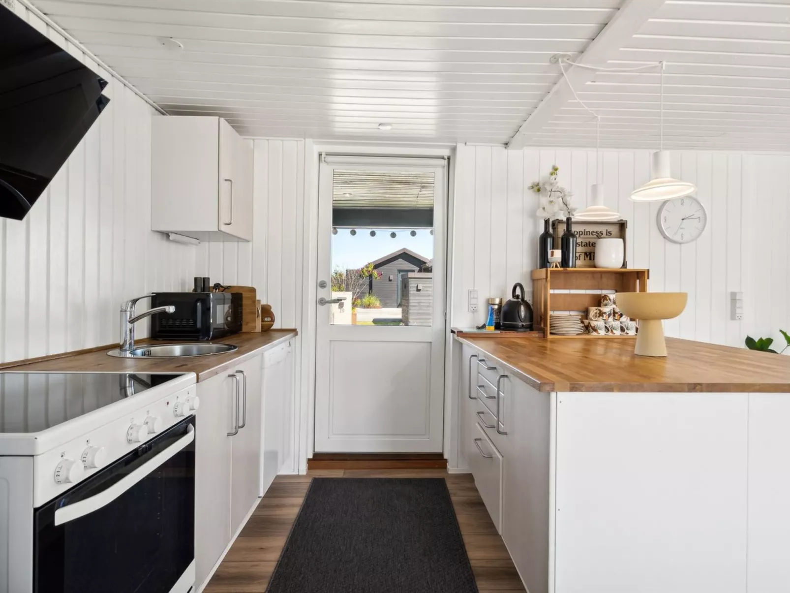 "Elisabeta" - 60m from the sea-Inside