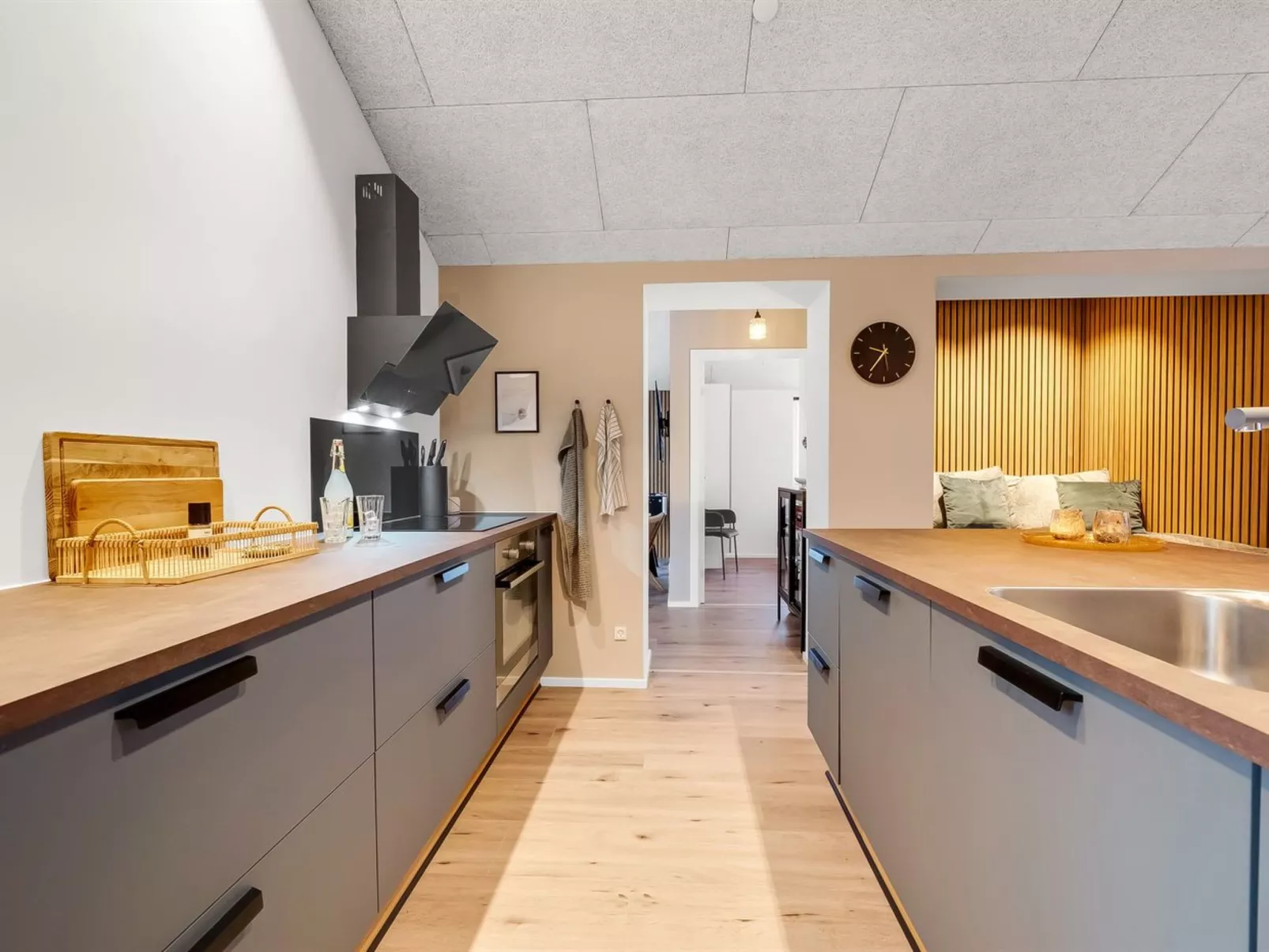 "Ivar" - 300m from the sea-Inside