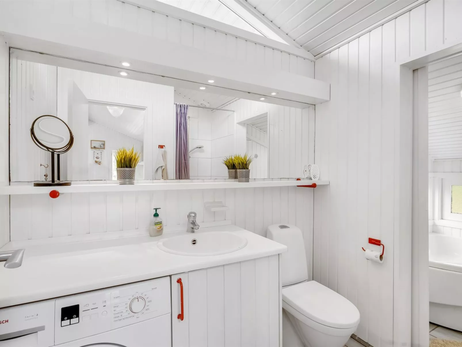 "Amai" - 100m from the sea-Dedans