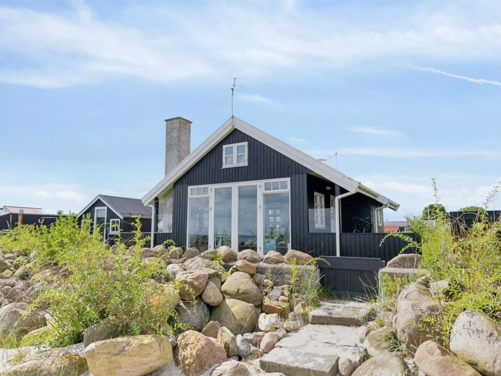 "Ofrath" - 5m from the sea-Outside