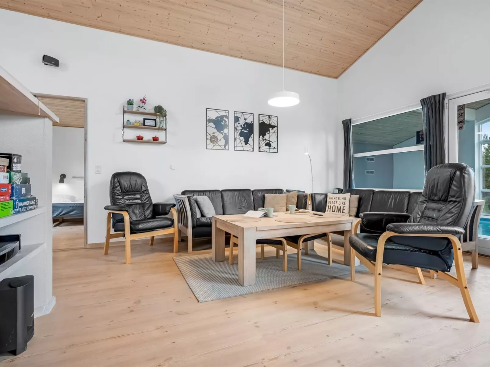 "Helena" - 700m from the sea-Inside