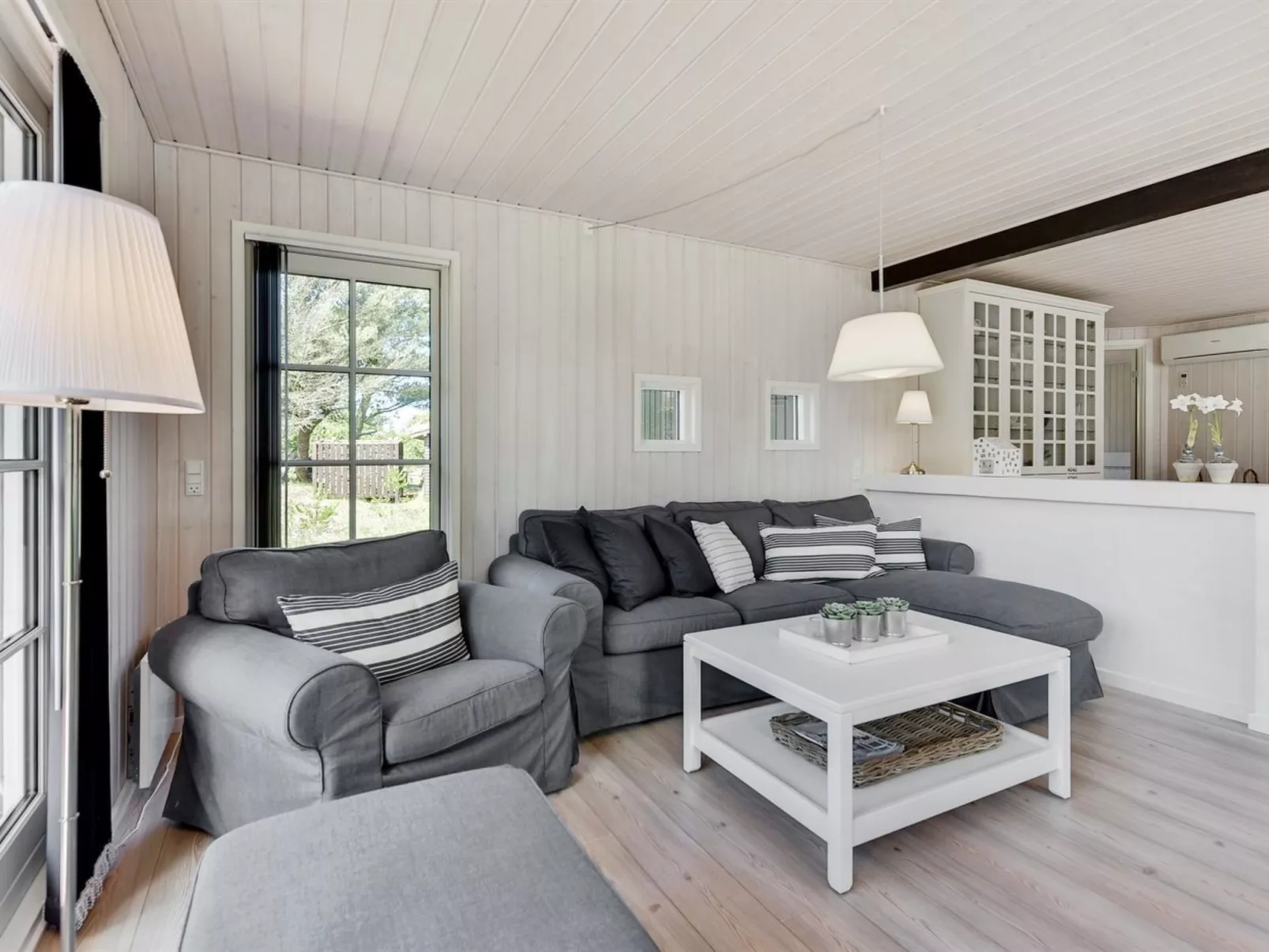 "Raili" - 1.5km from the sea-Dedans