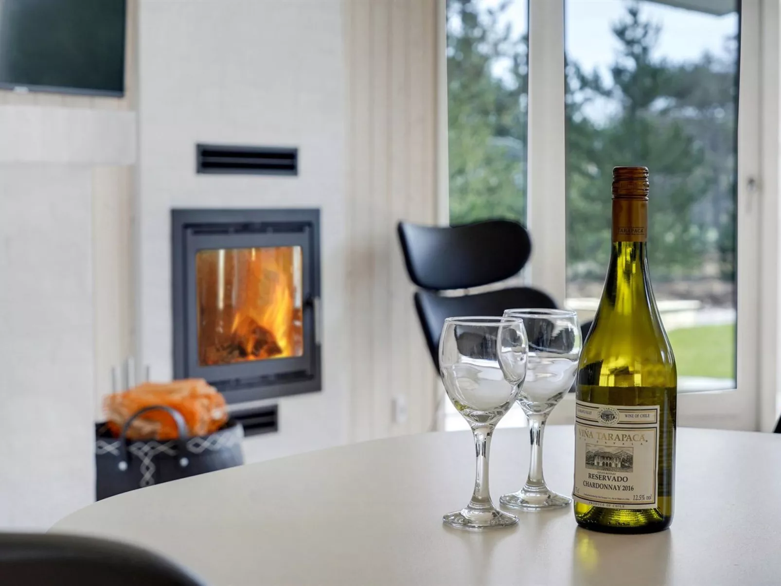 "Dior" - 1.4km from the sea-Drinnen