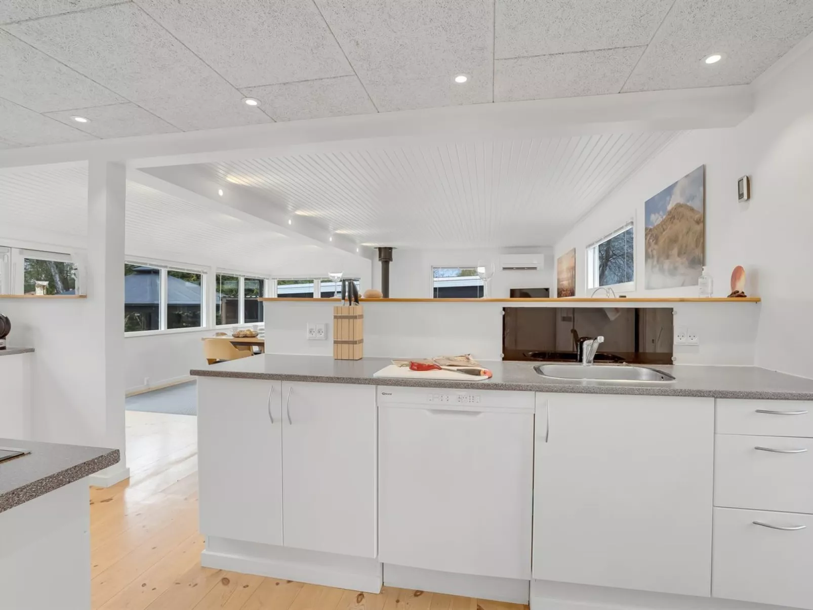 "Selve" - 600m from the sea-Inside