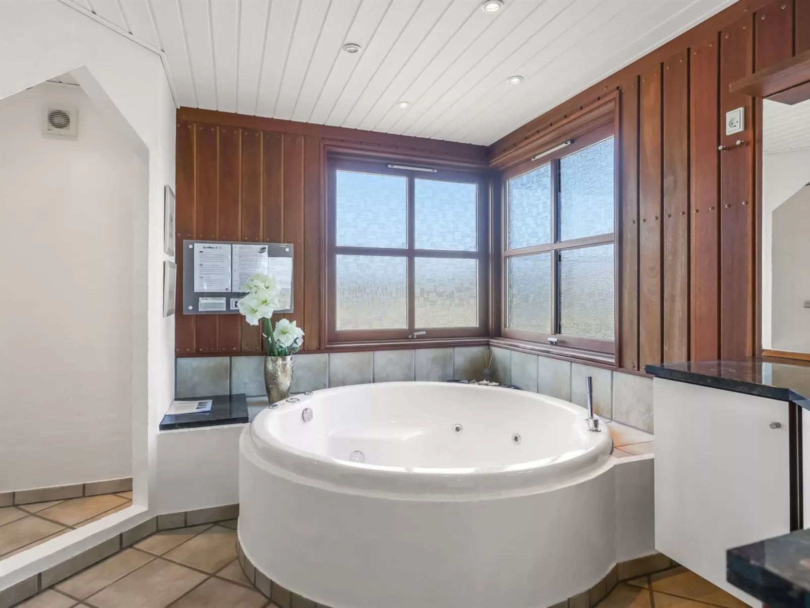 "Lilie" - 350m from the sea-Inside