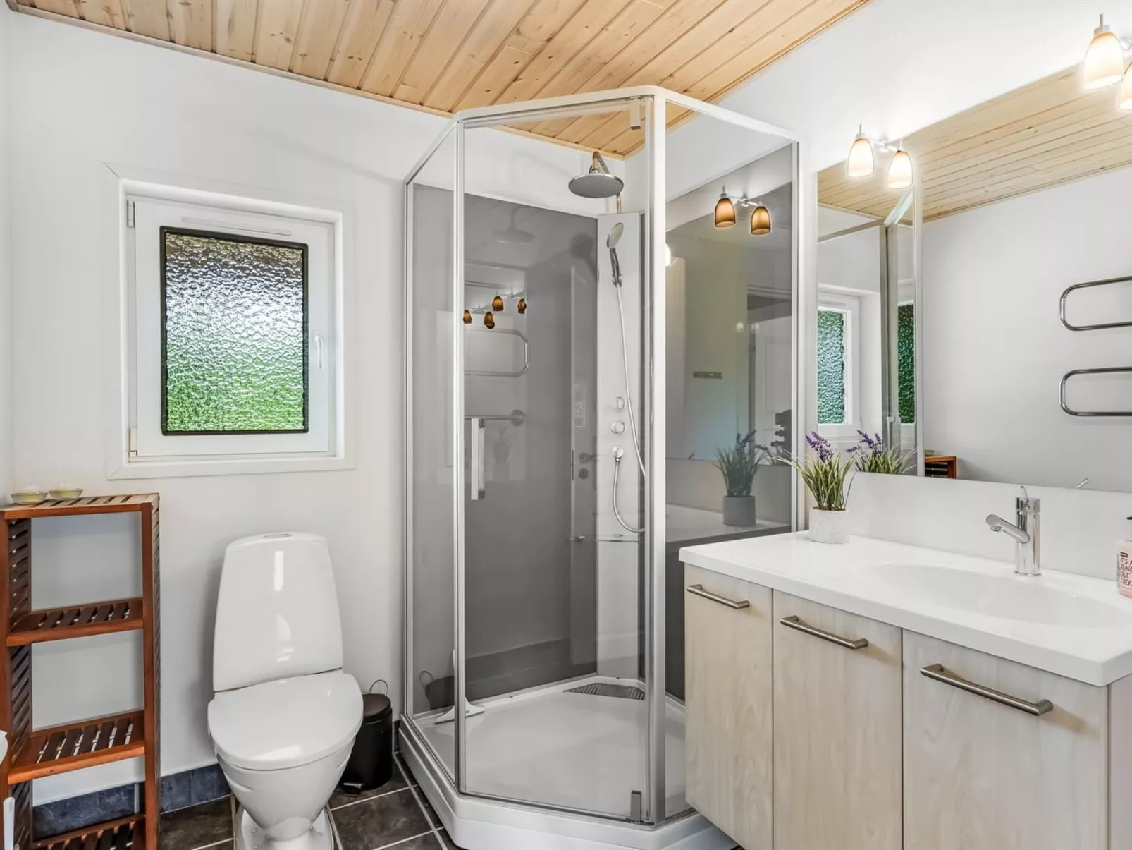 "Ara" - 1.4km from the sea-Dedans