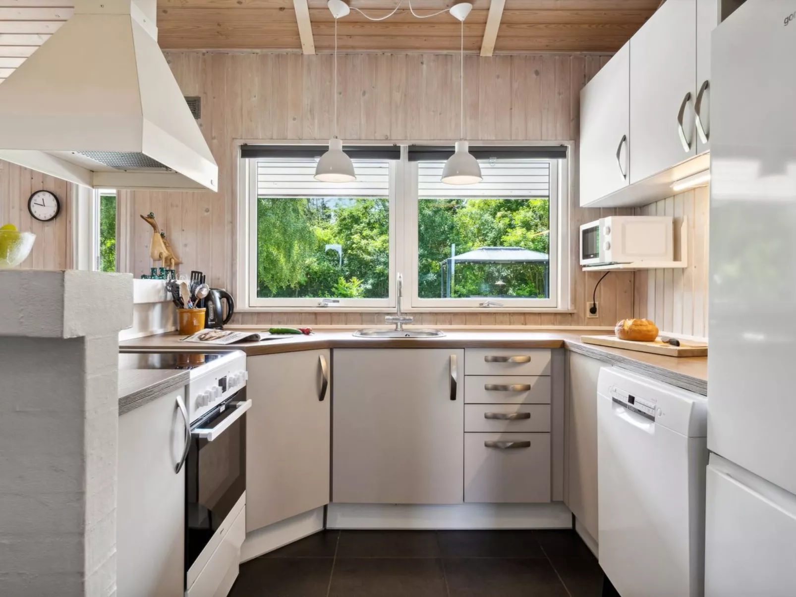 "Jorinde" - 1km from the sea-Dedans