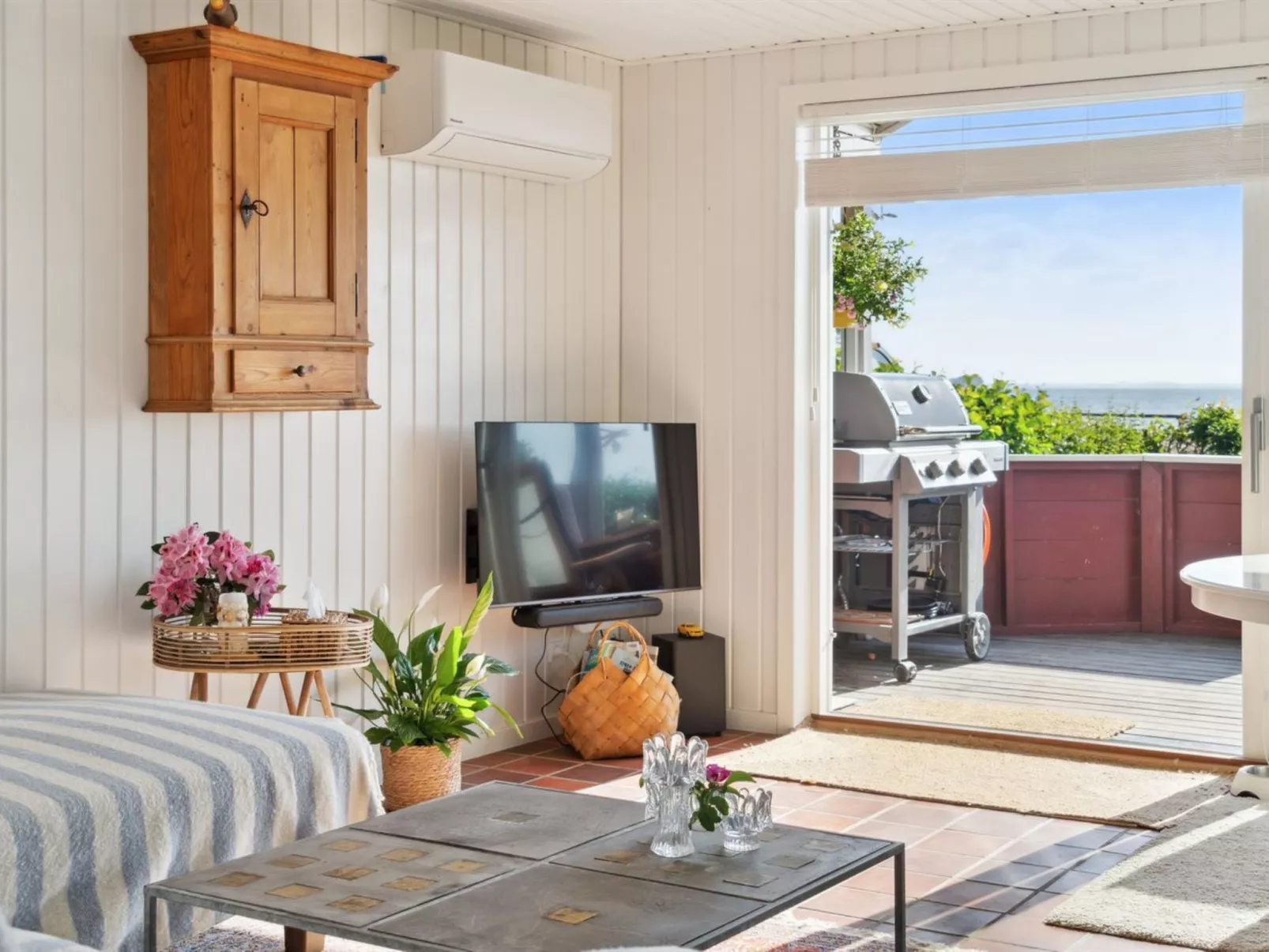 "Anselmi" - 25m from the sea-Inside