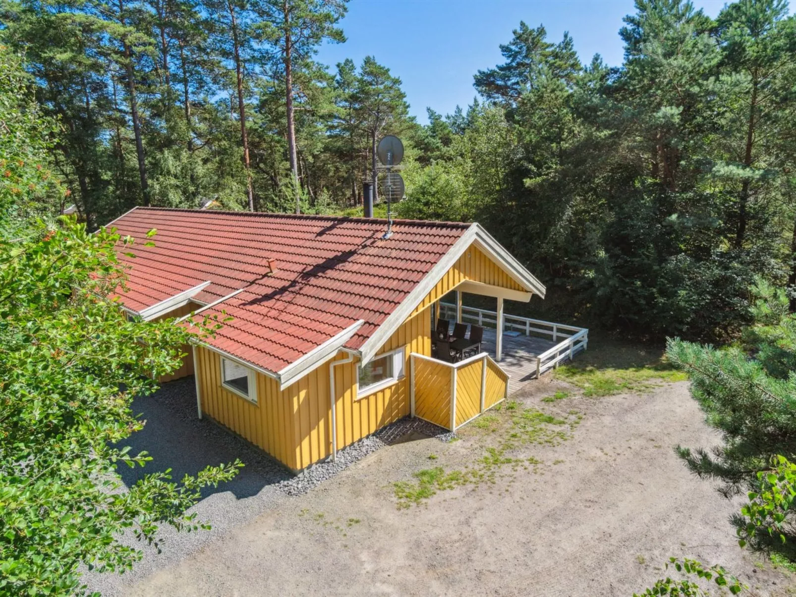 "Freija" - 800m from the sea-Draußen