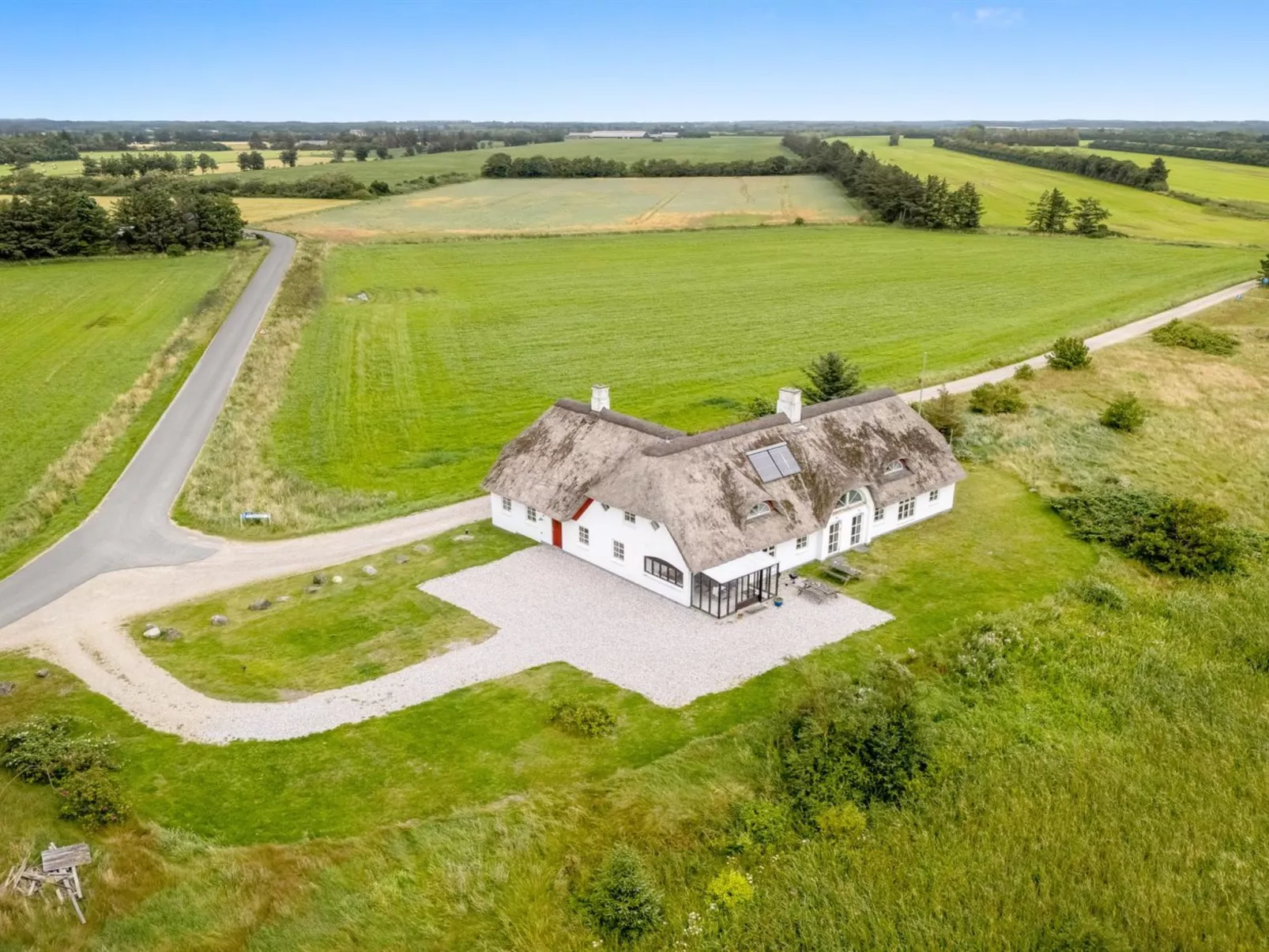 "Darleen" - 850m to the fjord-Draußen