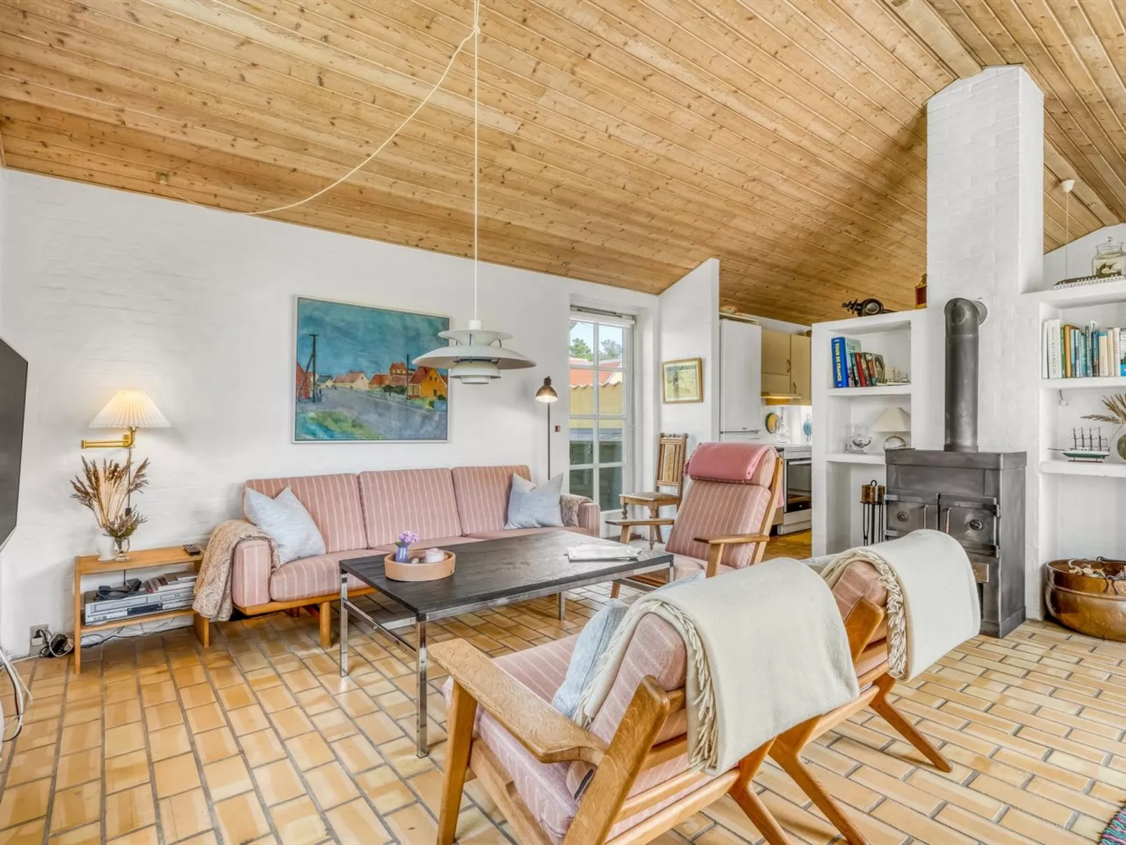 "Kalevi" - 300m from the sea-Drinnen