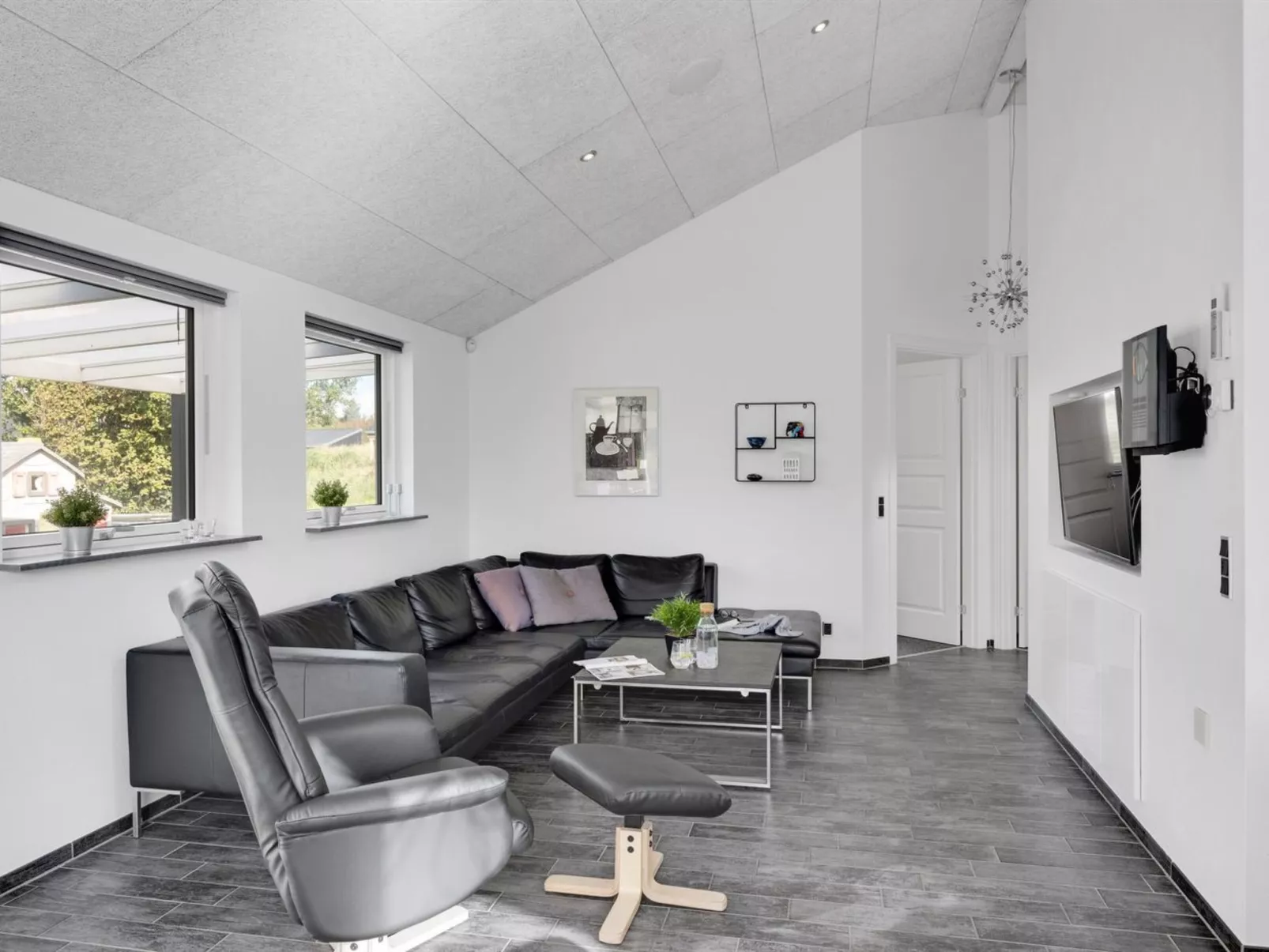 "Billa" - 450m from the sea-Dedans