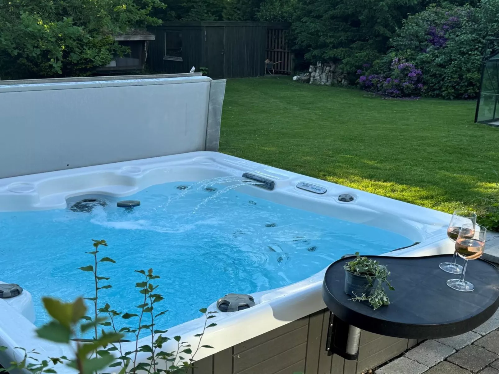 "Hjalmine" - 1.4km from the sea-Inside