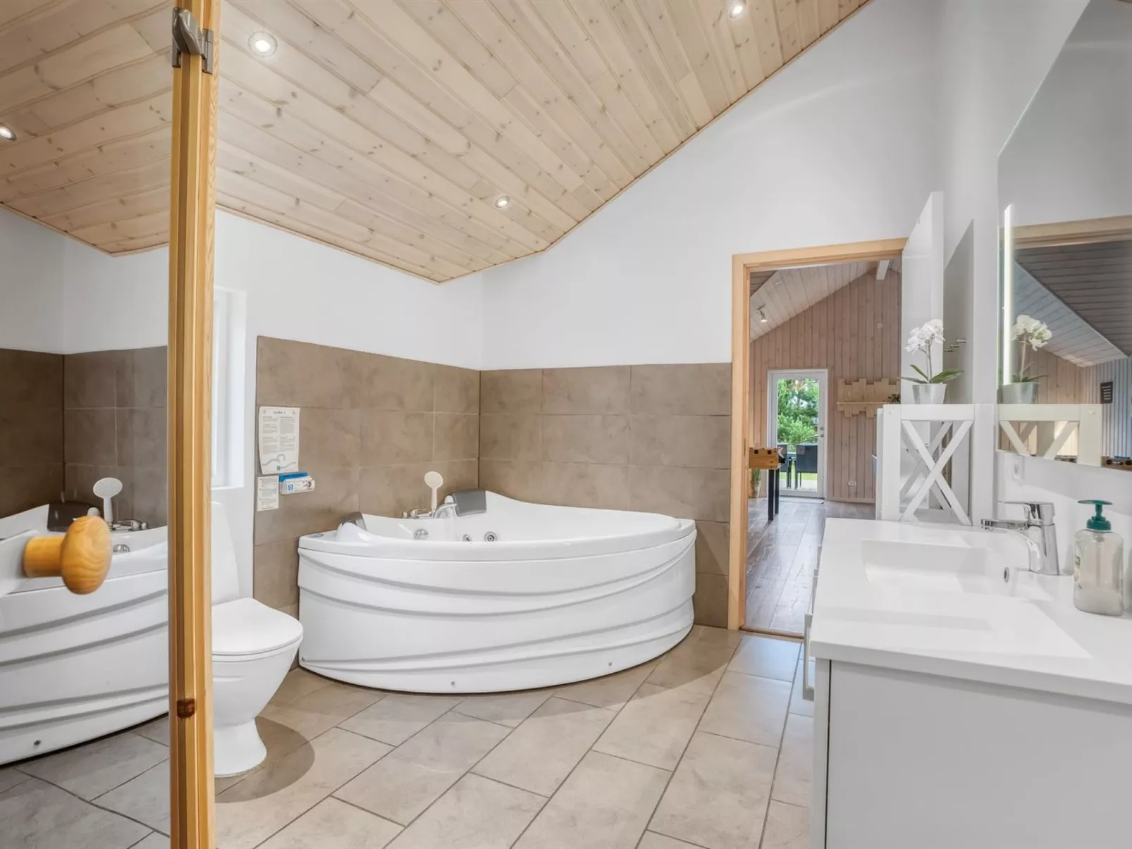 "Imke" - 1km from the sea-Inside