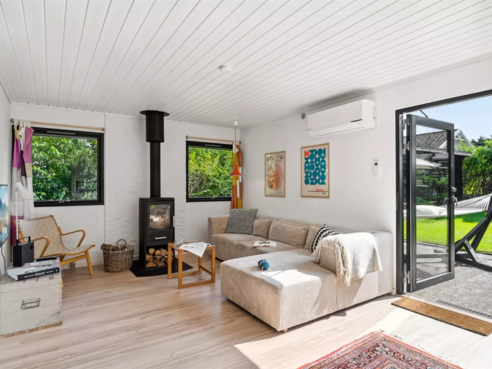 "Iolani" - 1.3km from the sea-Dedans