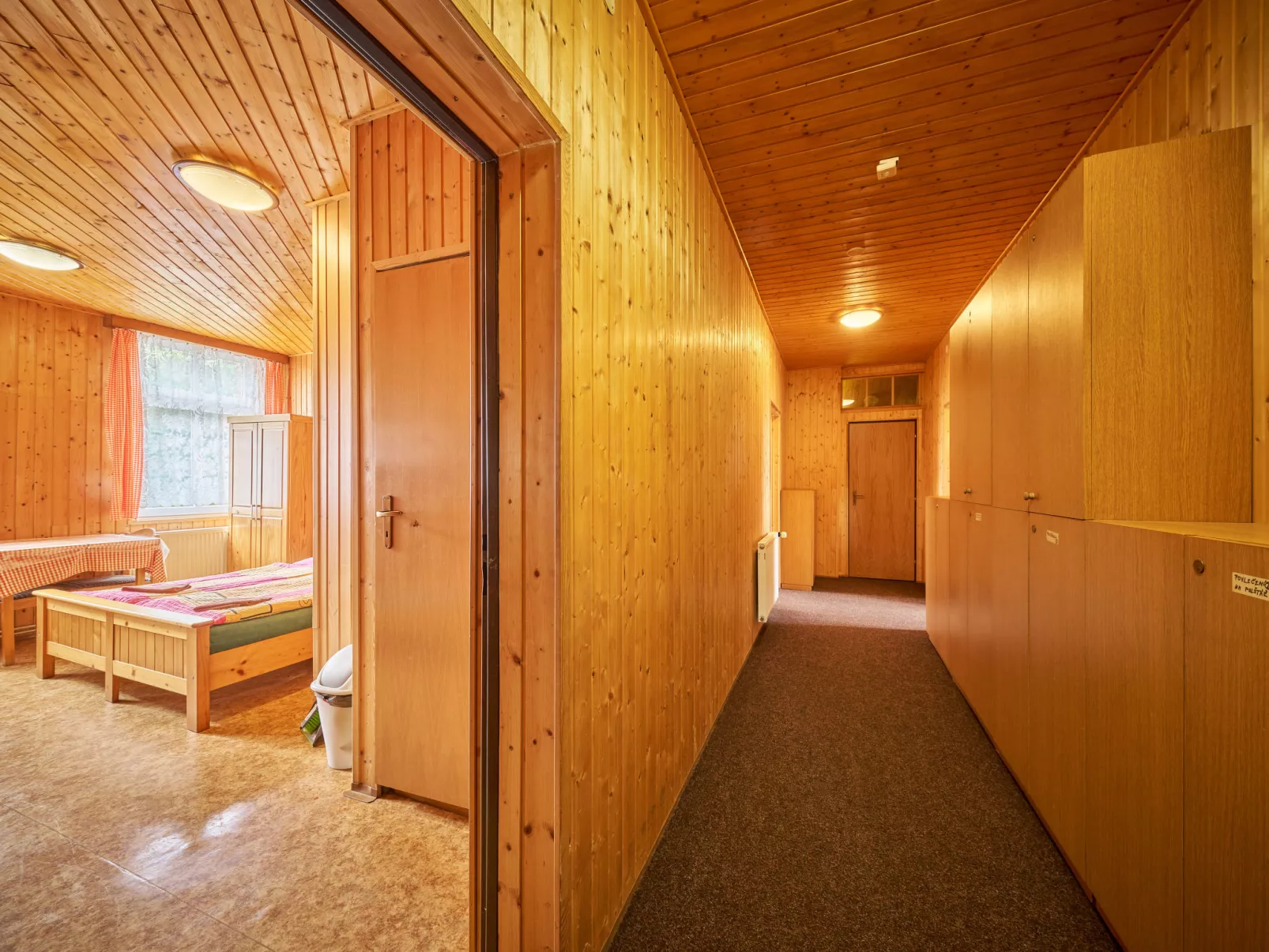 Švýcarský dvůr Lodge-Dedans