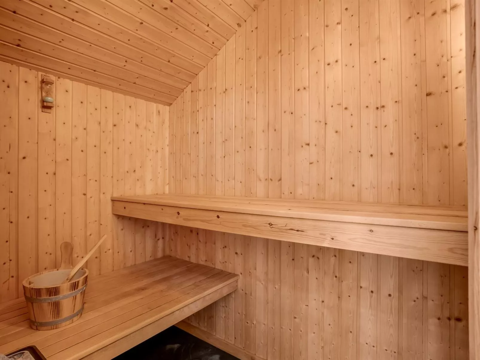 "Srebrenka" - 900m from the sea-Inside