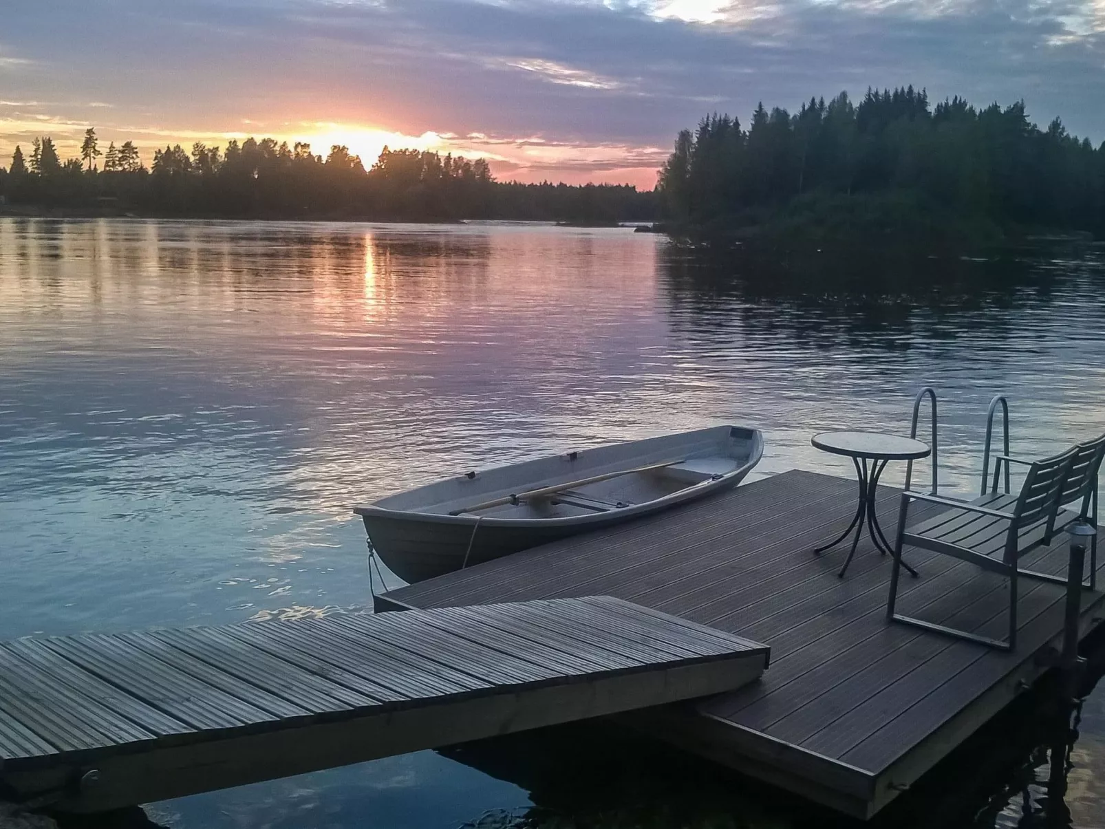 Huvila ferdinand-Inside