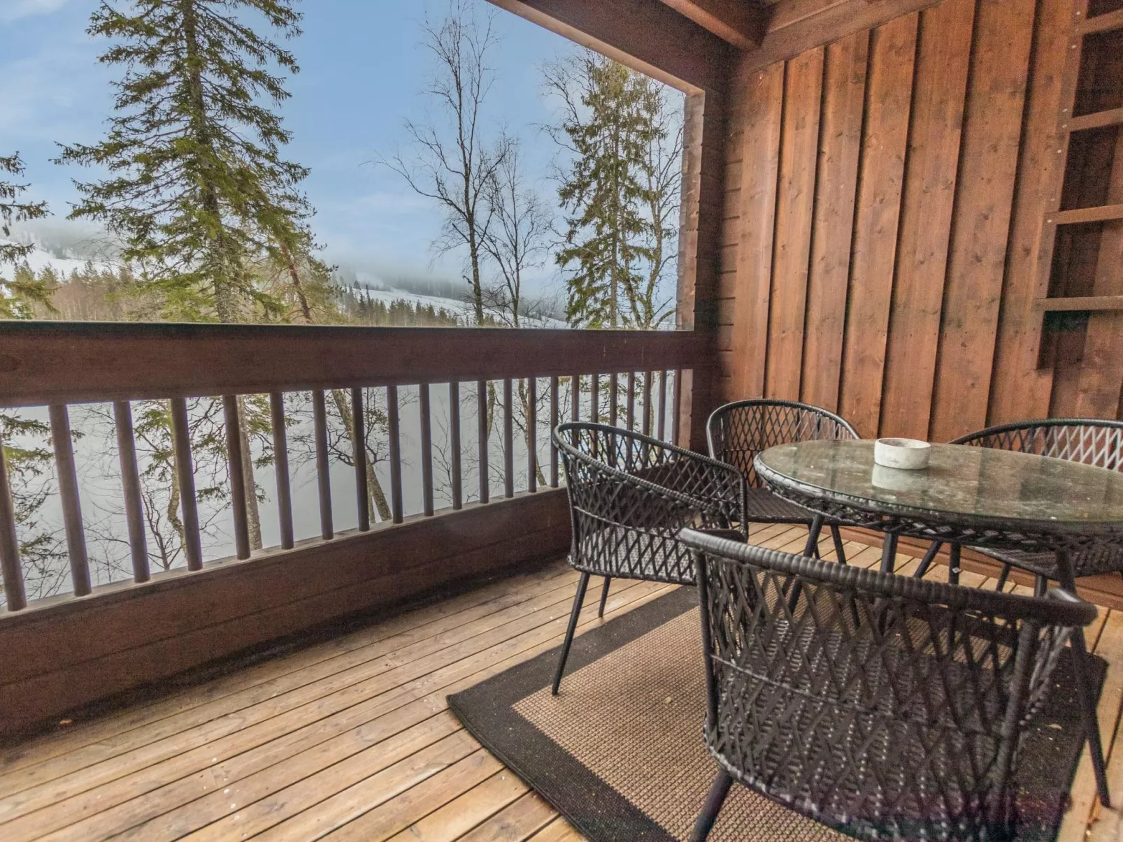 Uulanlinna a, paritalo-Dedans