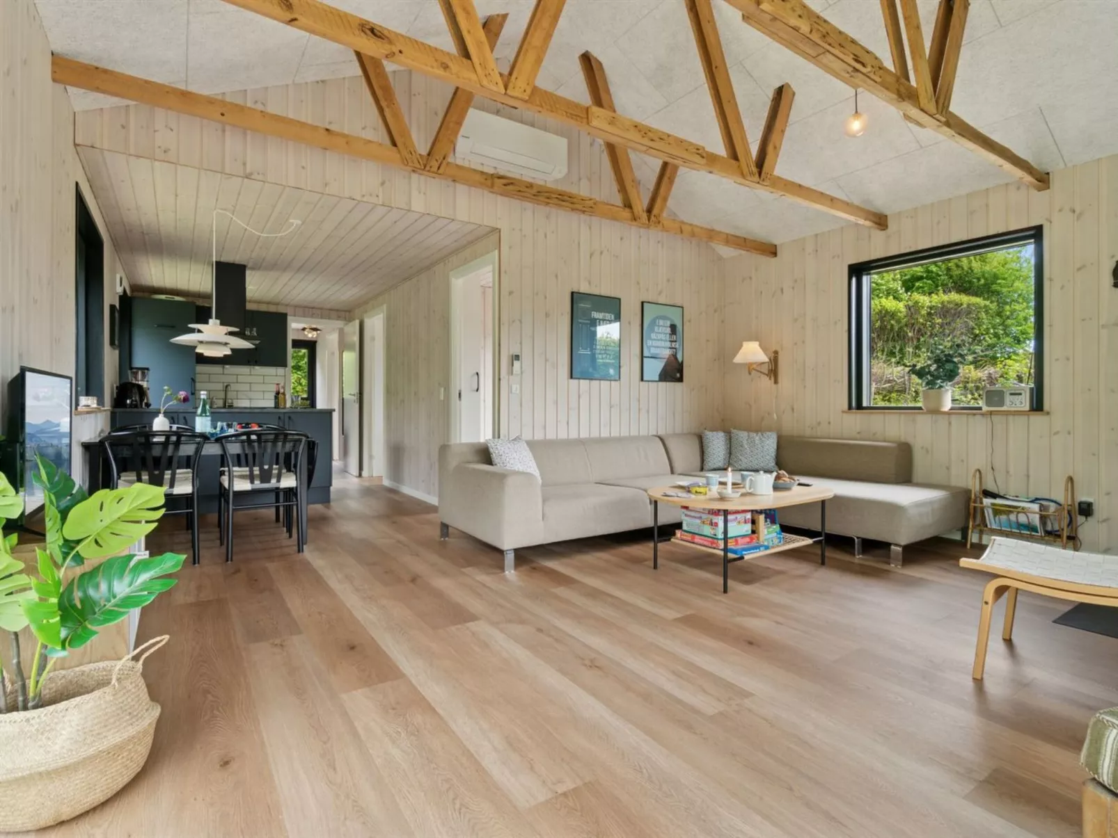 "Radica" - 400m from the sea-Drinnen