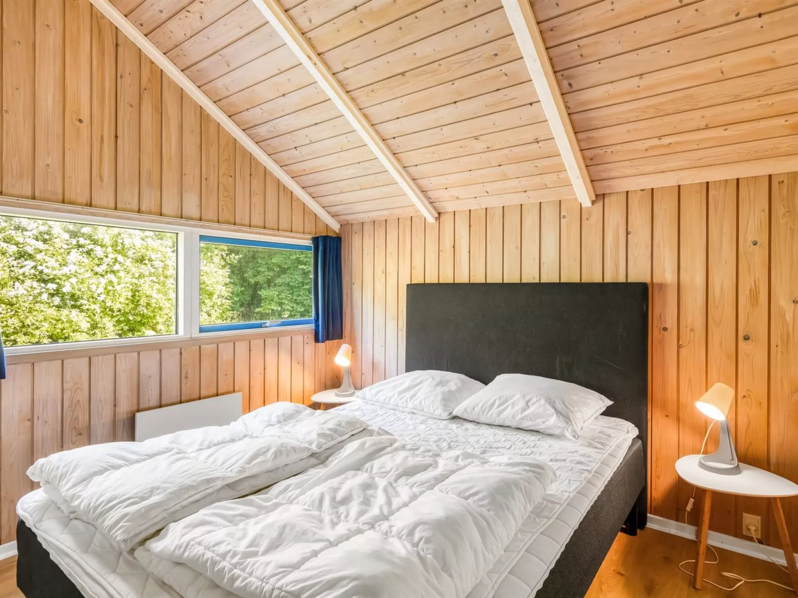 "Kai" - 400m from the sea-Drinnen