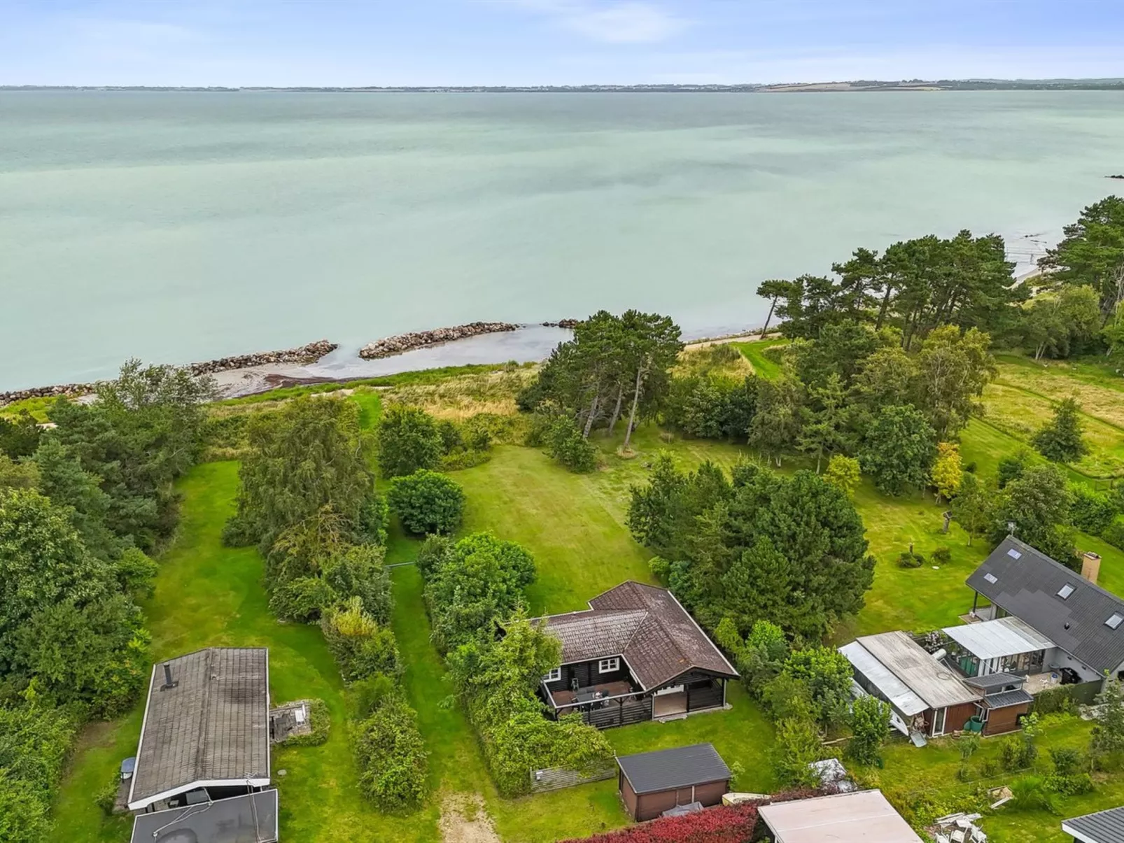 "Kjell" - 25m from the sea-Outside