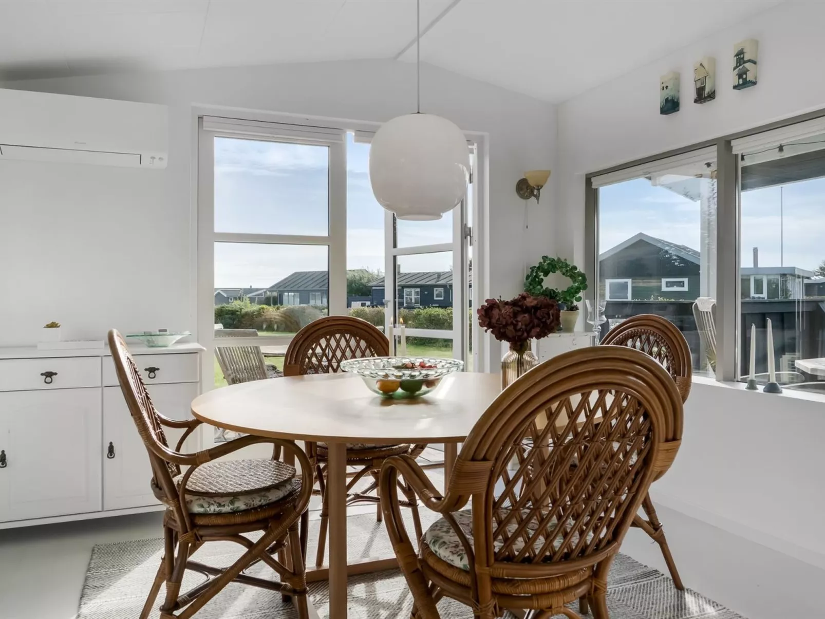 "Thit" - 90m from the sea-Dedans