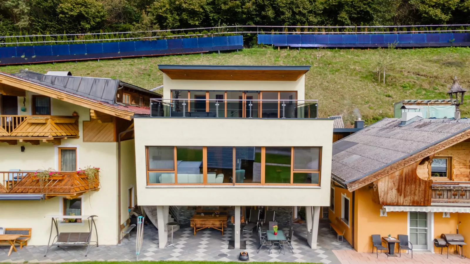 11er Kogel-Exterior in summer