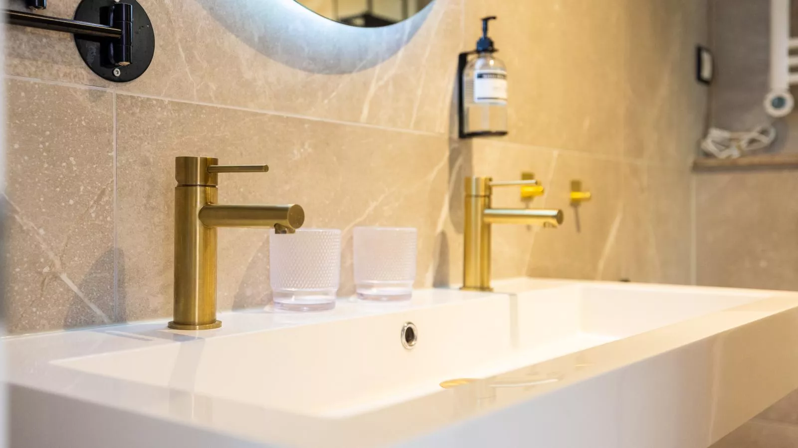 Rekerlanden 1-Badezimmer