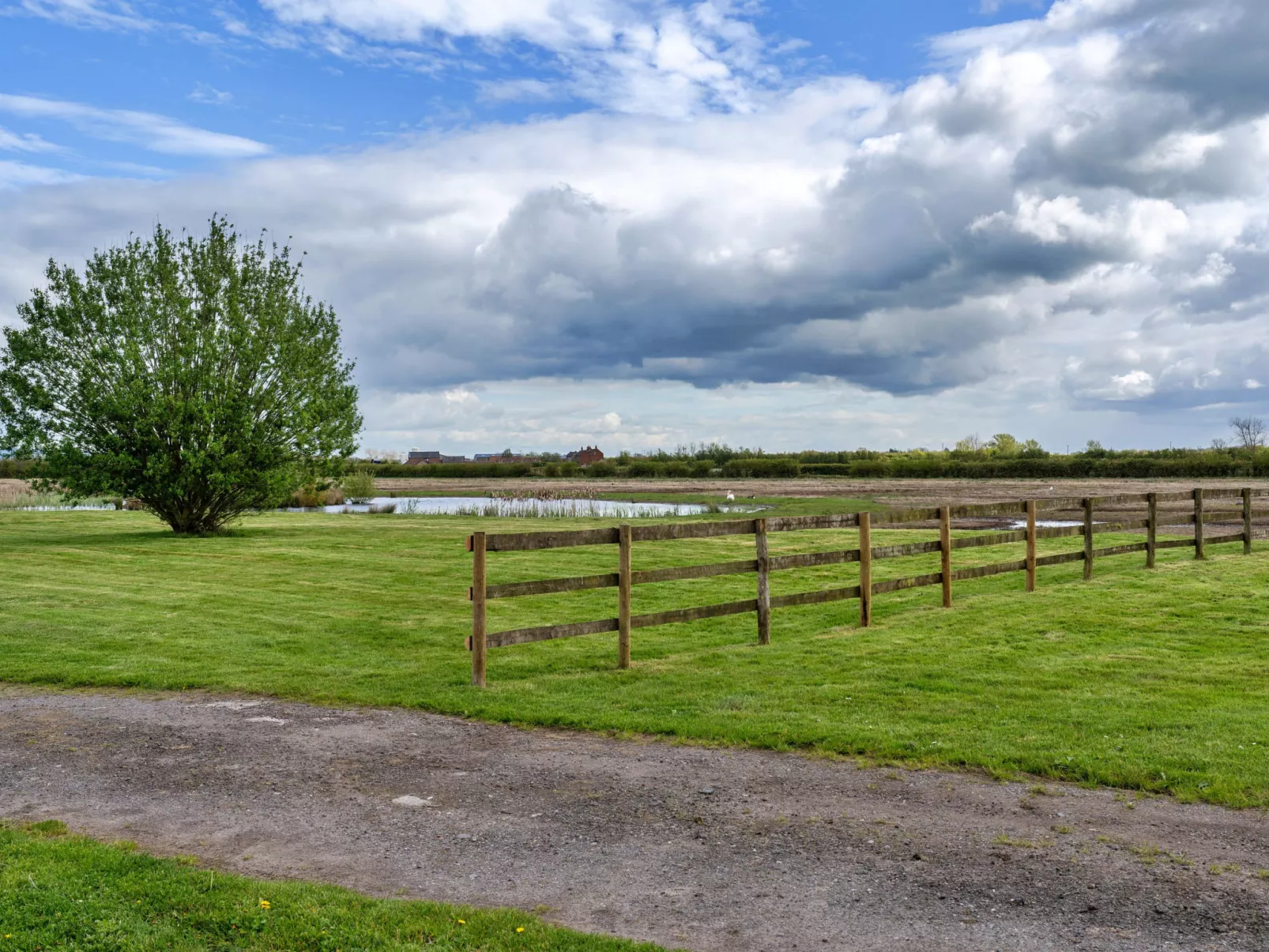 Stone Bow Farmhouse-Outside