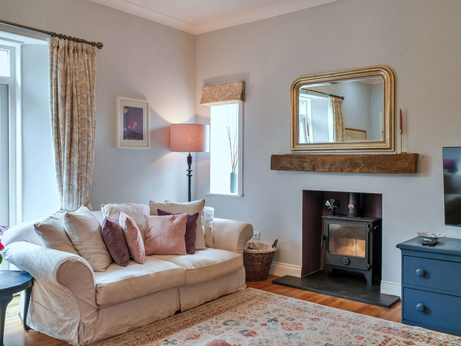 Hillside House-Drinnen