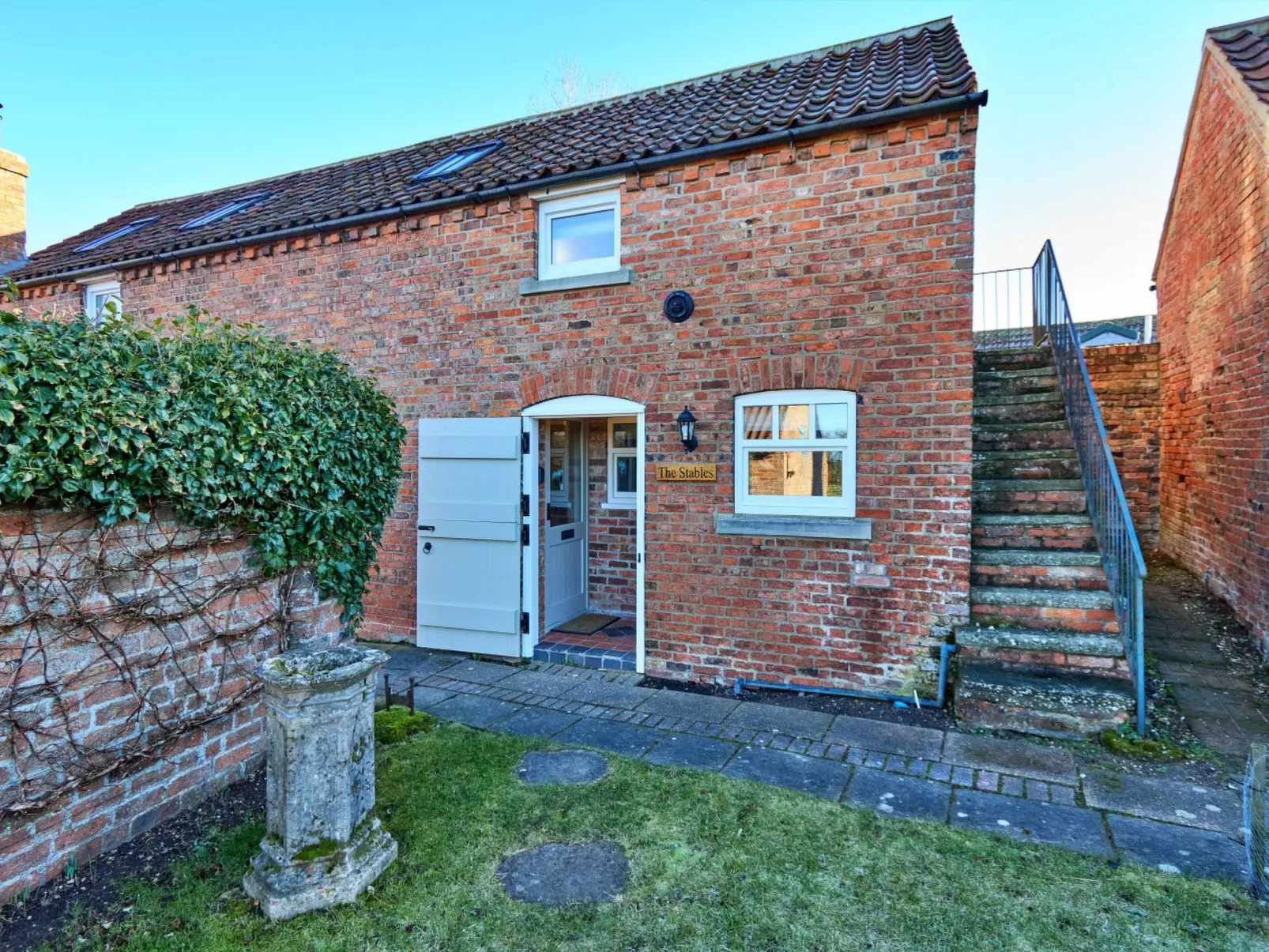 The Rookery Stables-Dehors