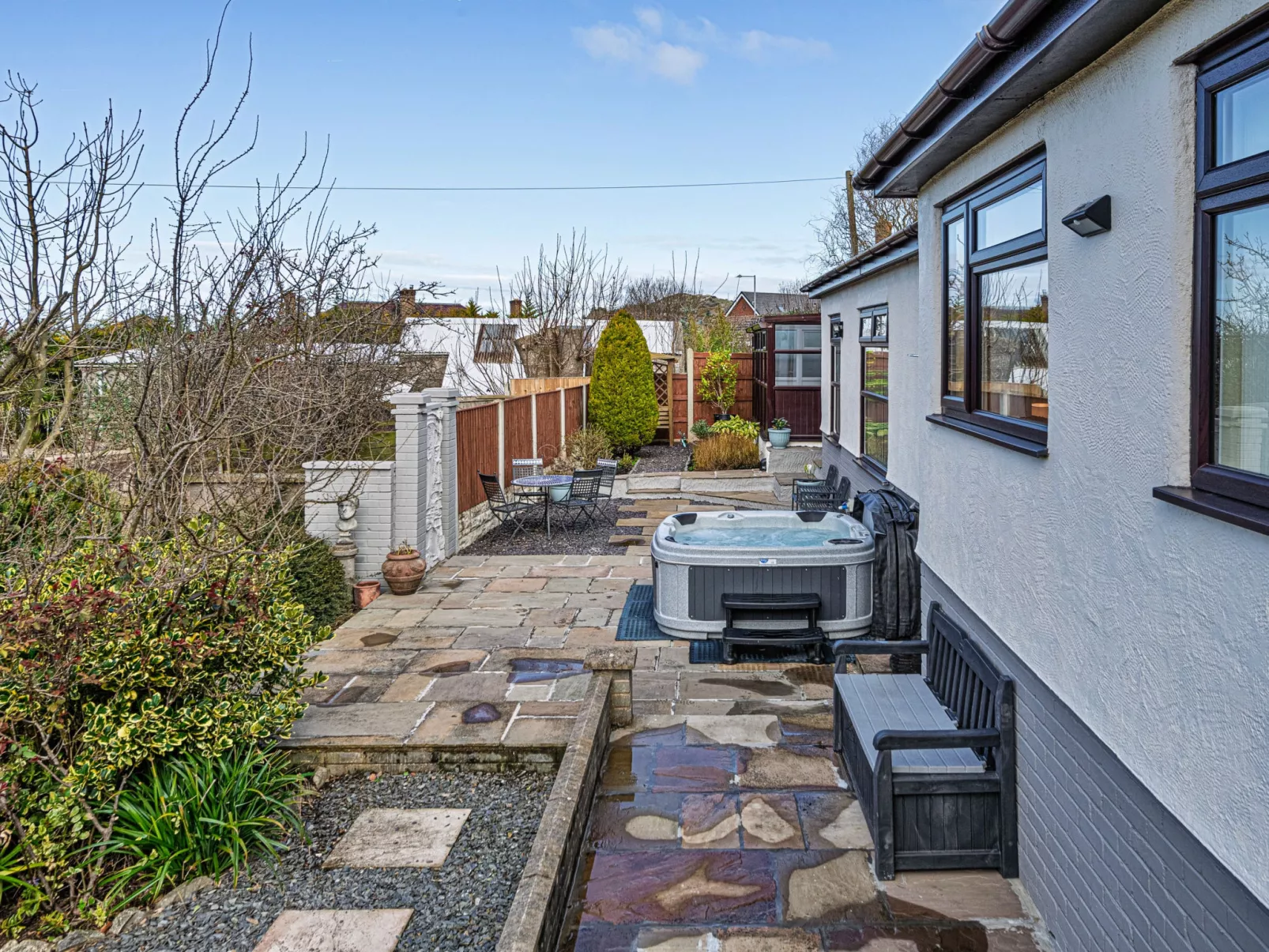 Cesail Y Mynydd-Dehors