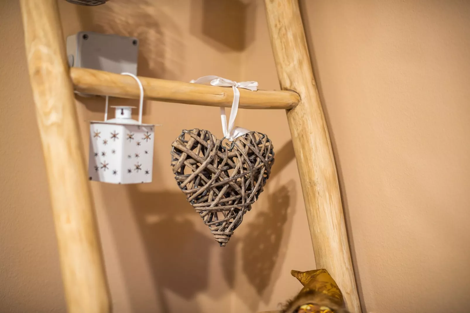 Rustic and Radiant Retreat Apartments with Terrace - Classic One Bedroom Apartment with Terrace (owner app 12)-Indoor