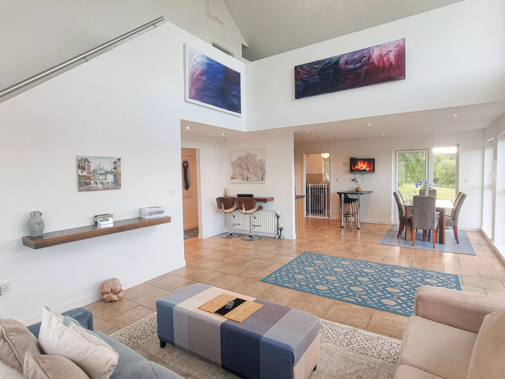 Riverrun Holiday Homes No 15-Inside