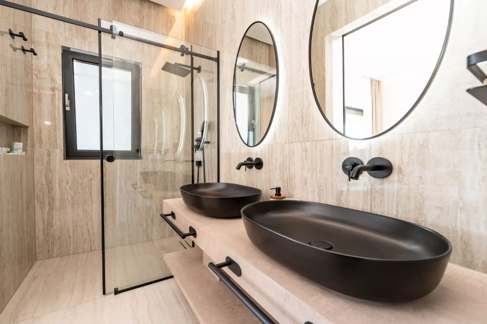 Holiday Home Good Life-Badezimmer