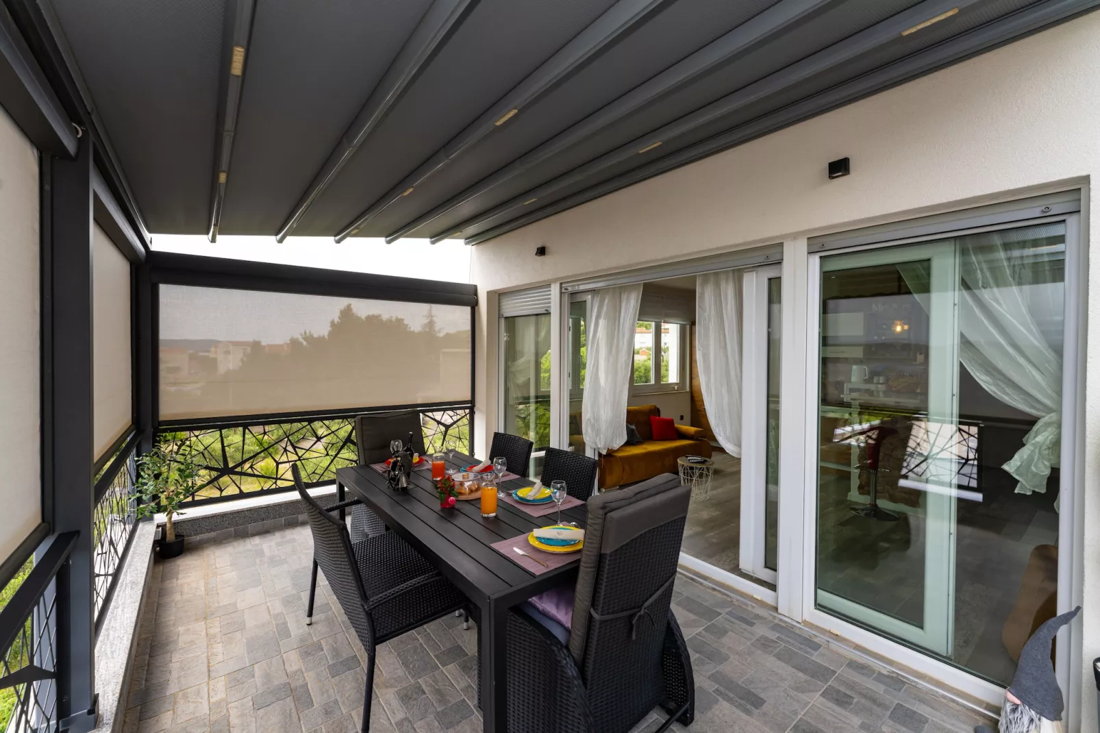 Sea view penthouse Nikita-Terrasse/Balkon