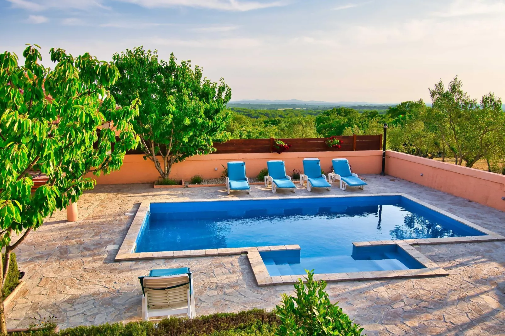 Apartment Visocane with private pool-Schwimmbad