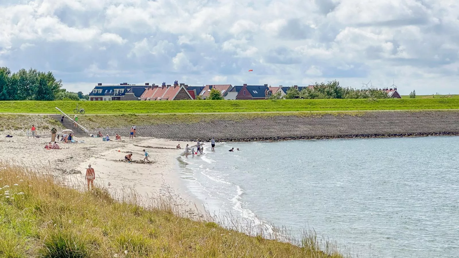 Sauna Zee 27H-Areas within 1km in summer