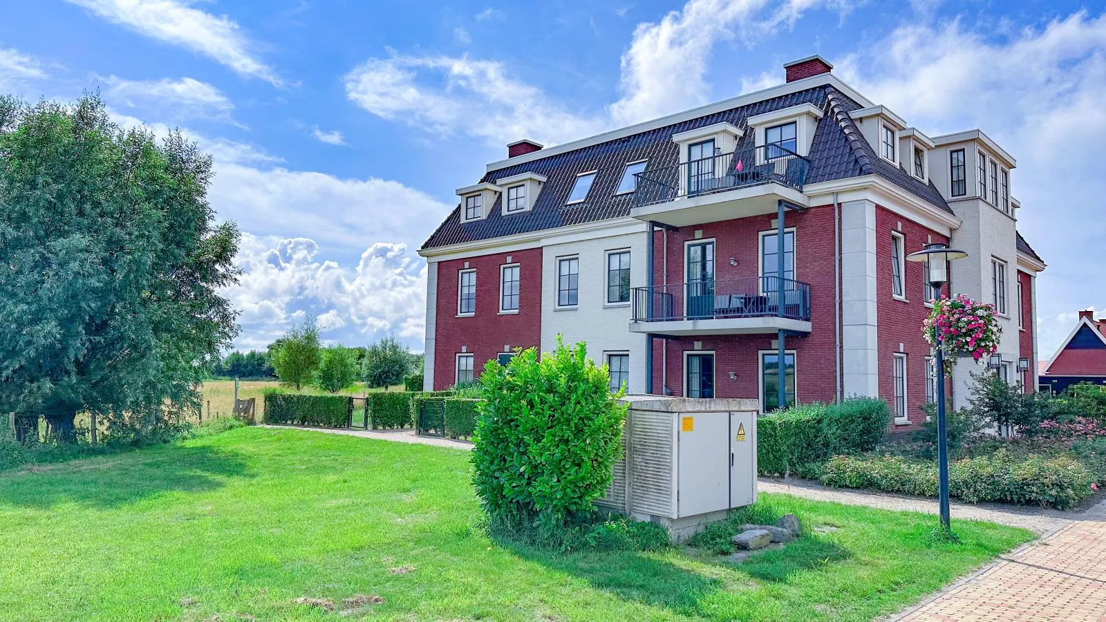 SeaLuxe Suite 27i-Außenbereich Sommer