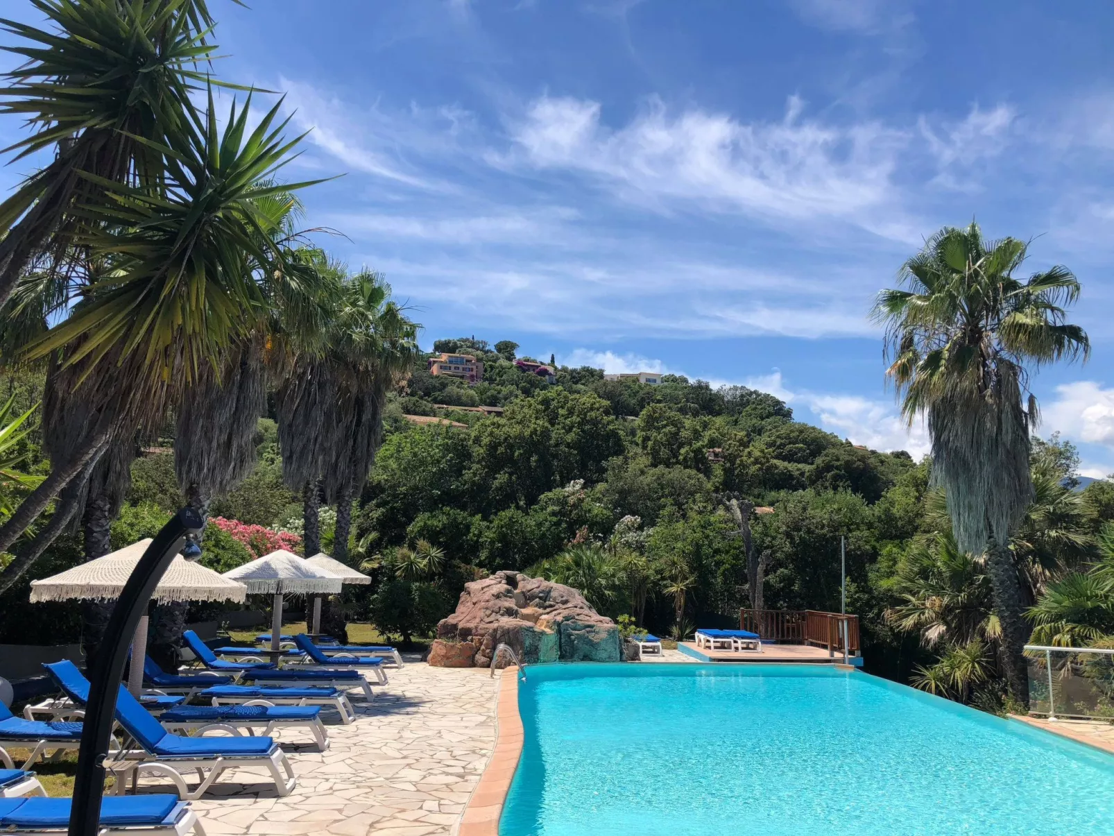 Fium del Cavu-Outside