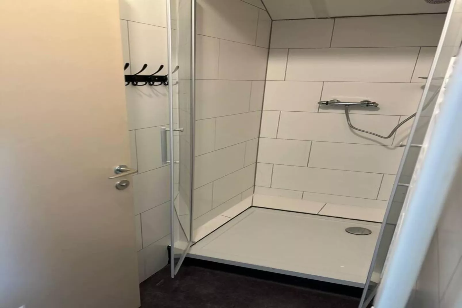 L'Ecureuil Blanc-Bathroom