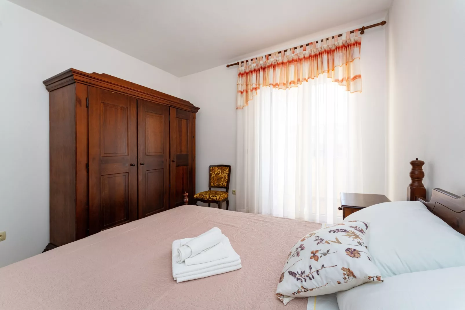 Beach house Privlaka-Schlafzimmer