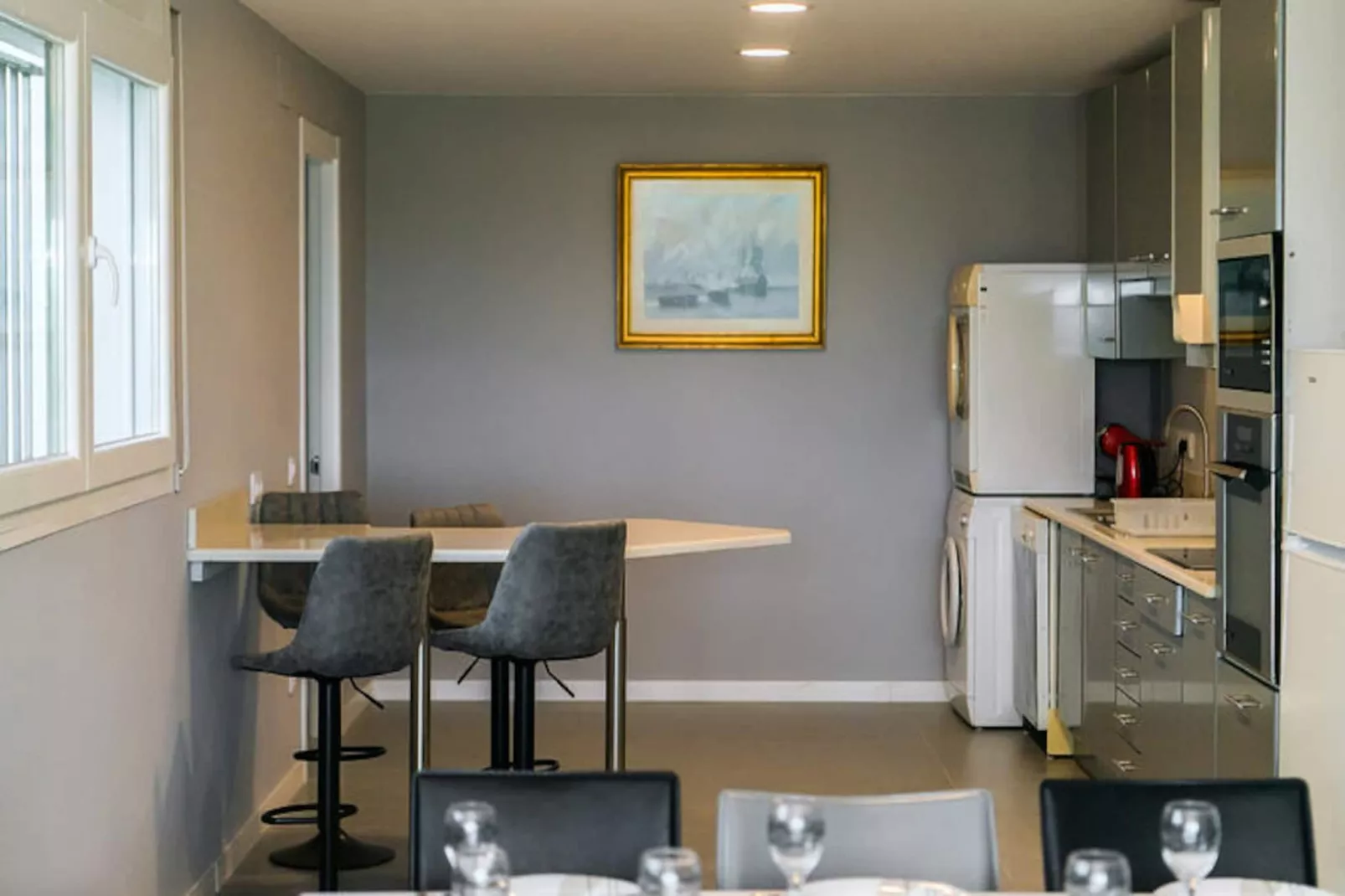 Maison à Roses-Untagged