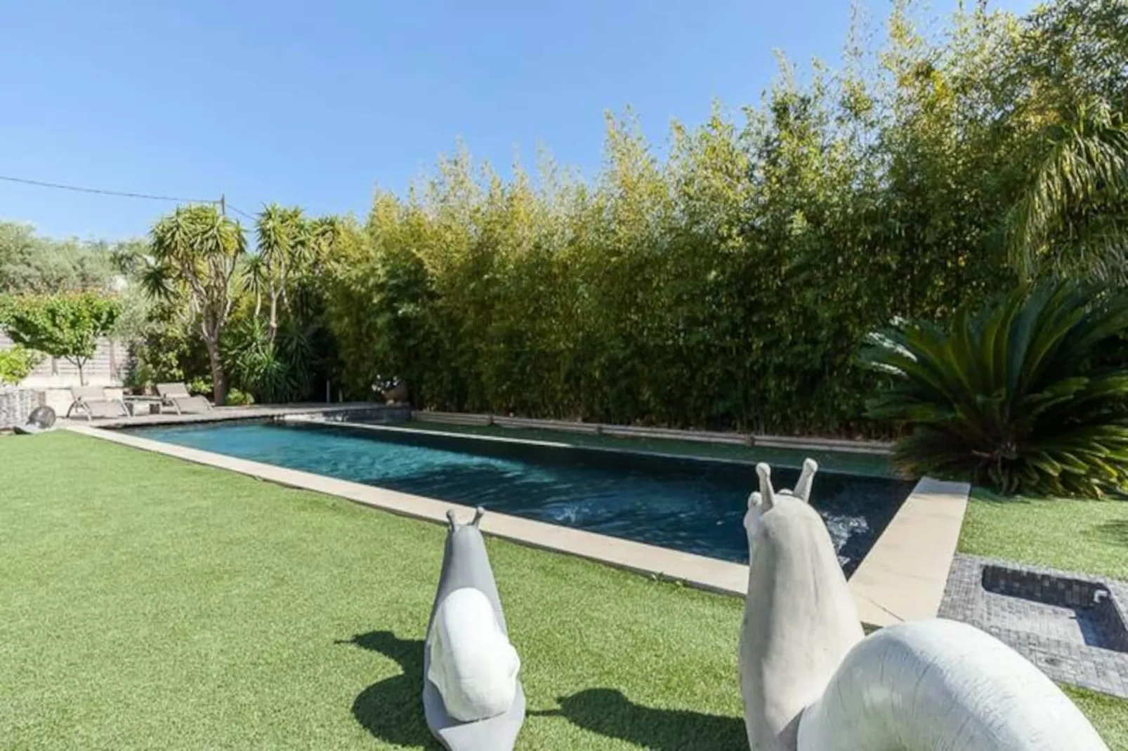 Résidence Villa En Domaine Priv&eacute; Avec Piscine Chauff&eacute;e-Non tagué