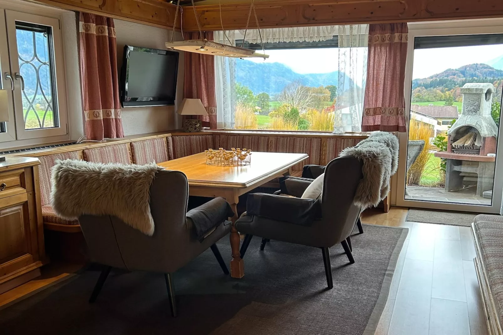 Haus Stern Anna-Salle à manger