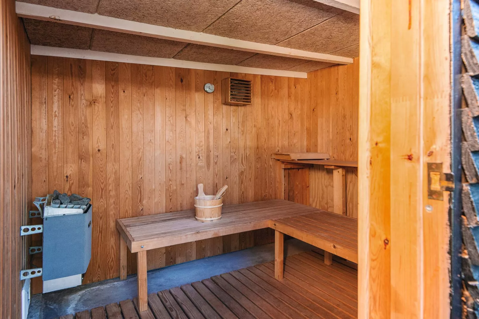 6 person holiday home in Glesborg-By Traum-Sauna