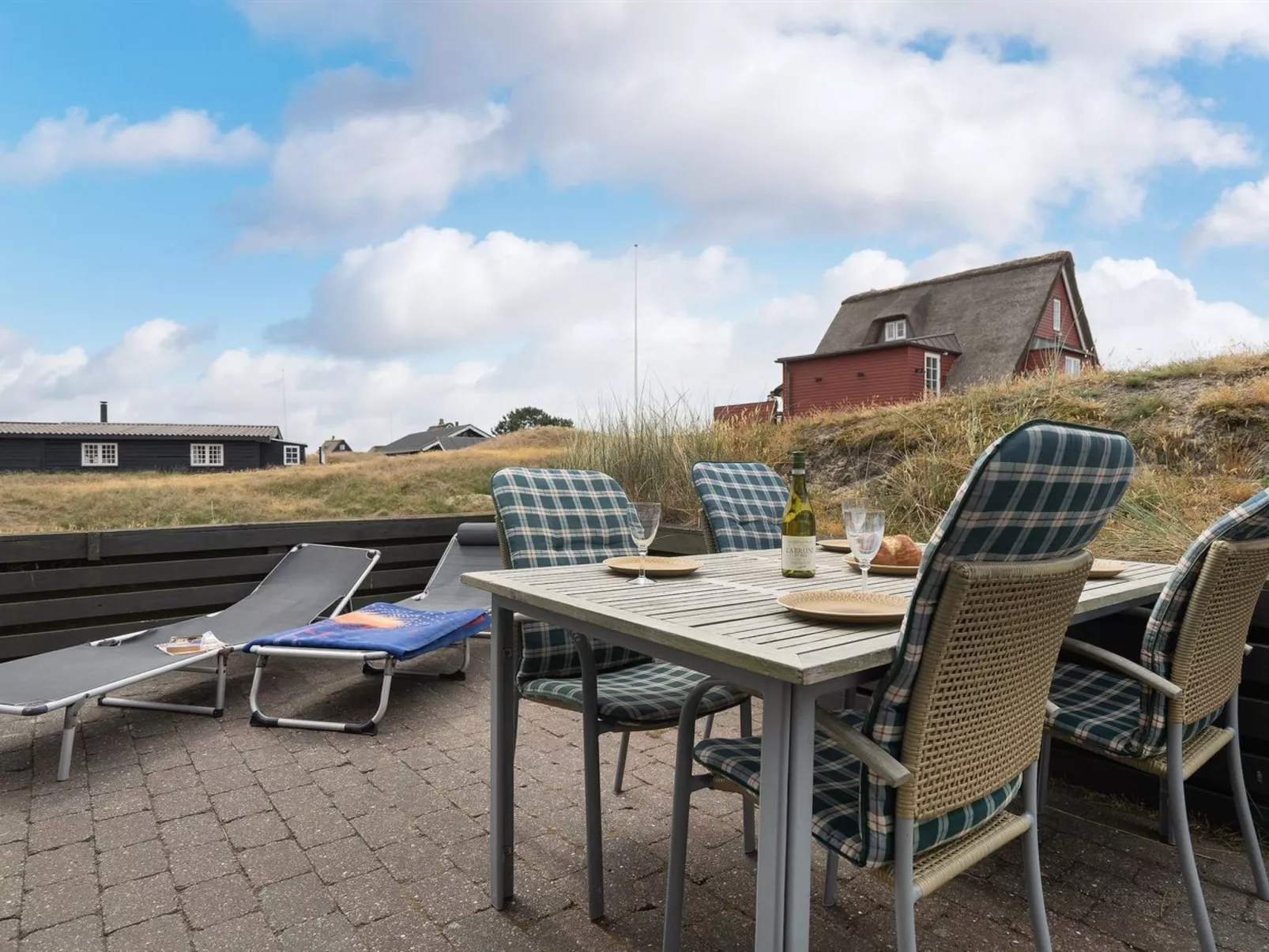 "Anselmi" - 450m from the sea-Outside